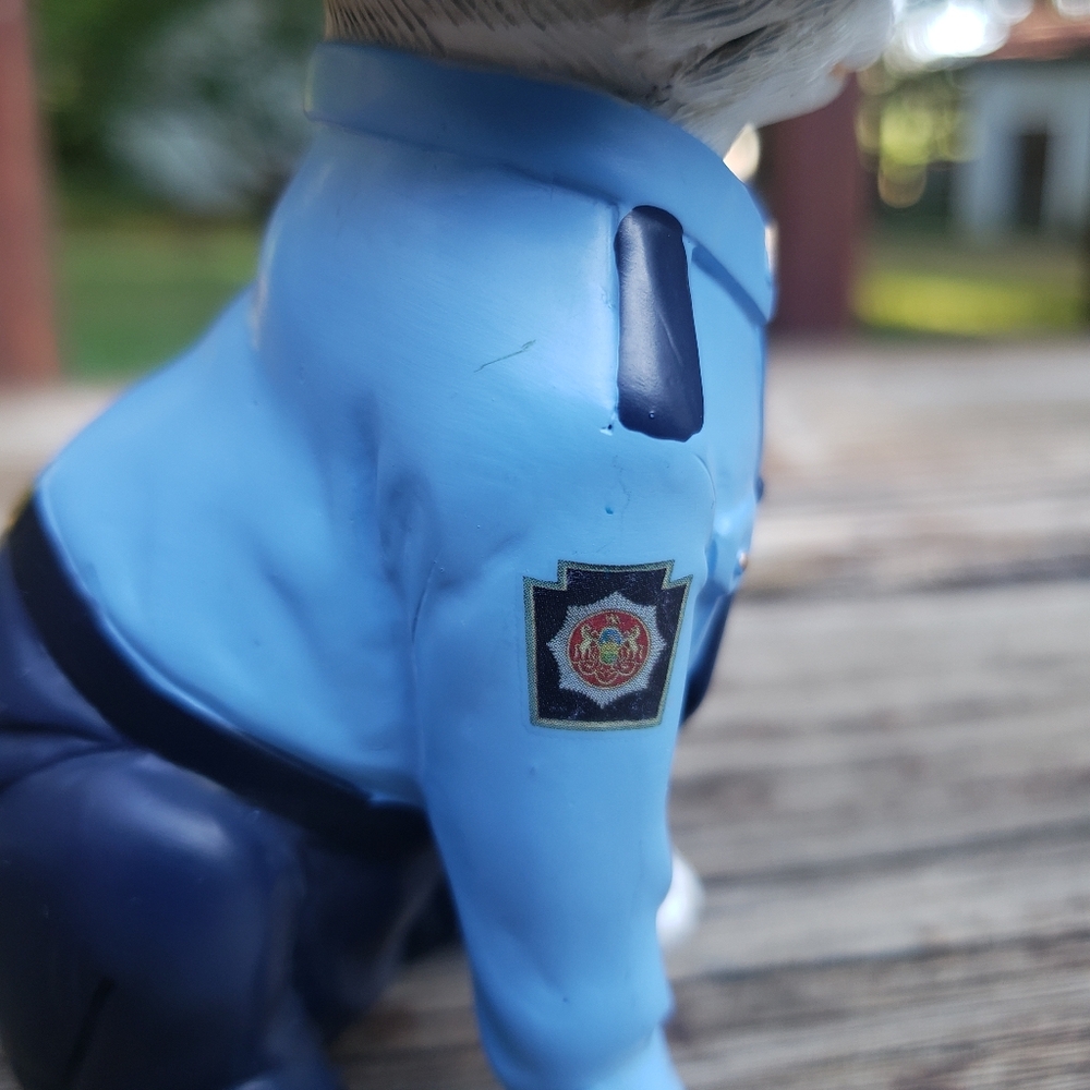 The Hamilton Collection to Purr-tect & Serve Cat Figurine - OFFICE-PURR Cat - Picture 7 of 13